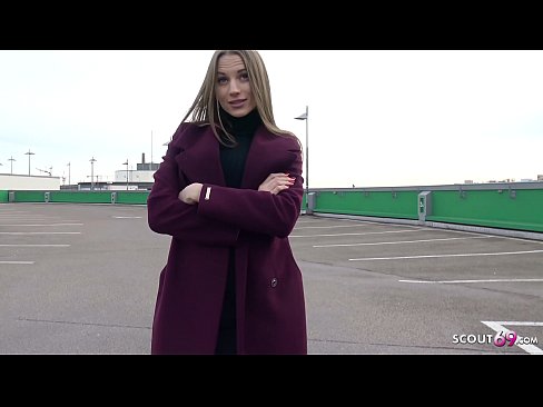 ❤️ DUITSE VERKENNER IS 'N DROOM RAAK STAAL, PARKEERTERREIN TELLTALE EN SEXY VIR GELD ❤ Porno by ons af.hentai-for.ru ❌️❤
