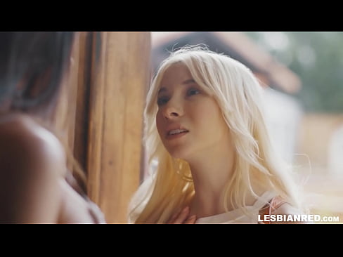 ❤️ Meisie kom 'n paar maande later by die huis en eet uiteindelik haar stiefma se poes ❤ Porno by ons af.hentai-for.ru ❌️❤